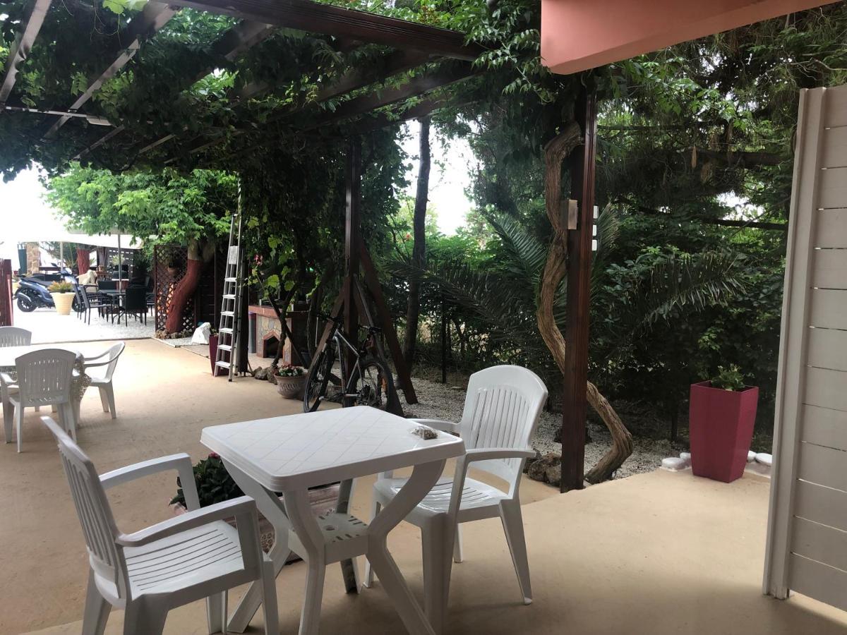 Plaisir Rooms Makriammos Exterior foto